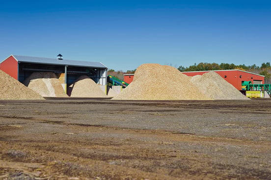TT-Hauling-Mulch-02